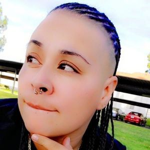 Meet your Posher, Sil